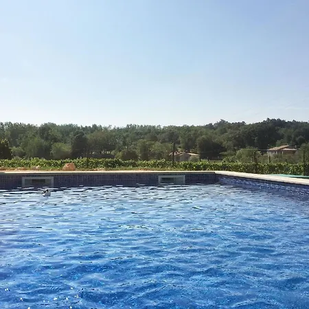 Holiday home Charmante Mit Gepflegtem Garten Und Beheiztem Pool Cubanici